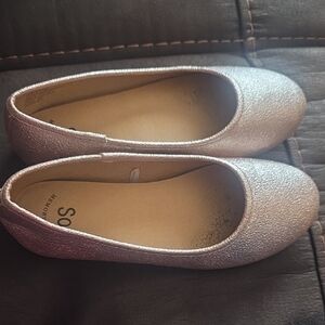 Elegant Pink Girl's Flats